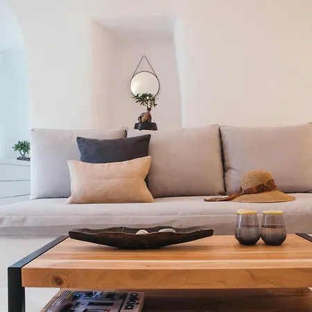 The Cave Complex By A Terre Cave Oia