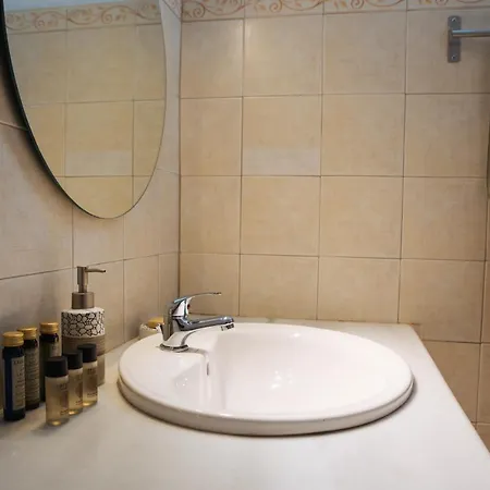 The Cave Complex By A Terre Cave イア