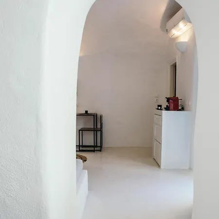 The Cave Complex By A Terre Cave イア