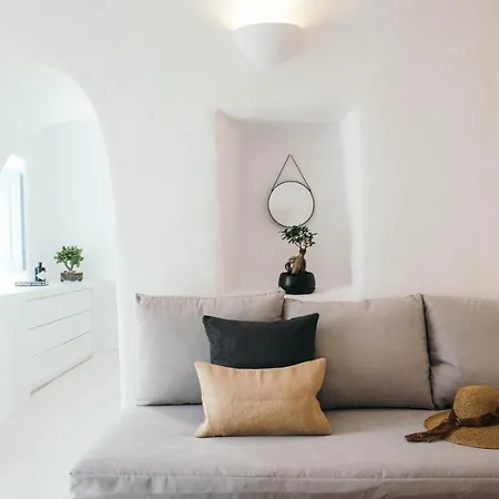 The Cave Complex By A Terre Cave * イア