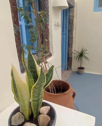 The Cave Complex By A Terre Cave