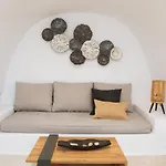 The Cave Complex By A Terre Cave Вилла